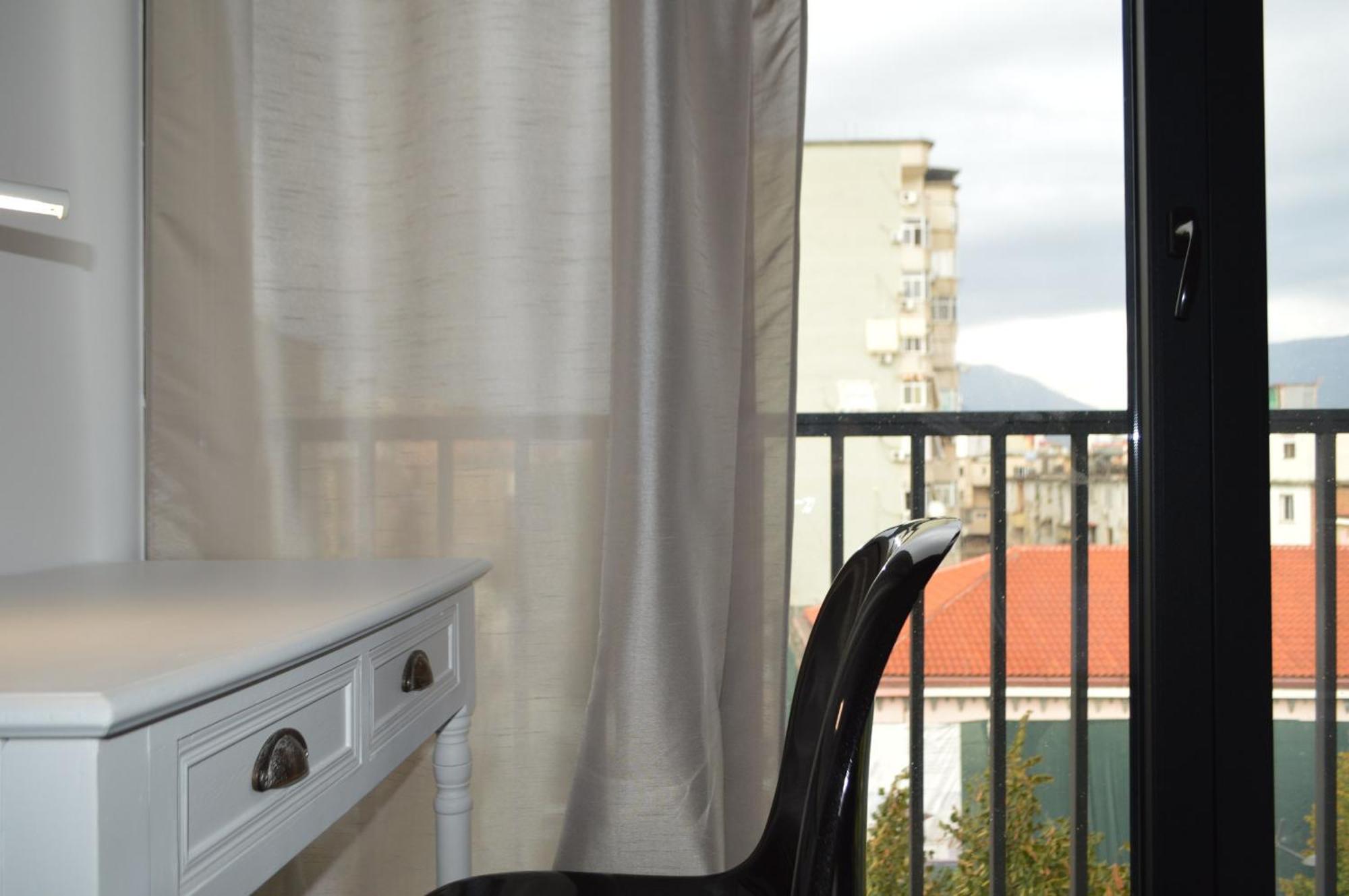 Tirana Getaway Apartments Ngoại thất bức ảnh